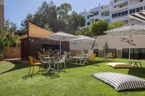Holiday Inn Algarve Albufeira in Albufeira — foto 21
