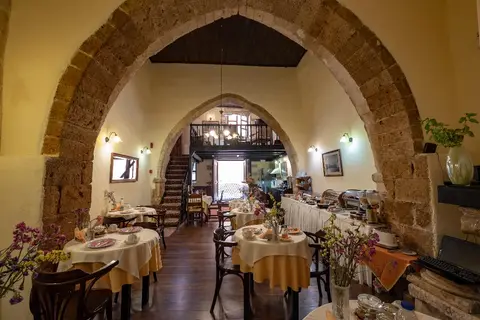 Porto Del Colombo in Chania, foto 2