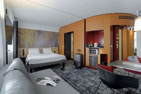 Novotel Suites Munchen Parkstadt Schwabing in München — foto 16