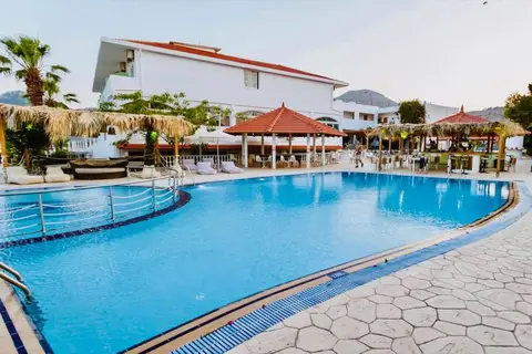 Fantasy Resort Hotel in Κολύμπια