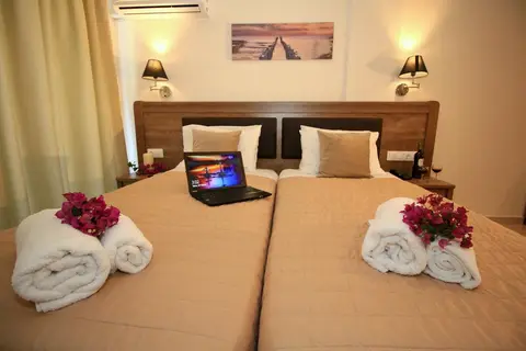 Hotel Yannis Corfu in Ypsos — foto 11
