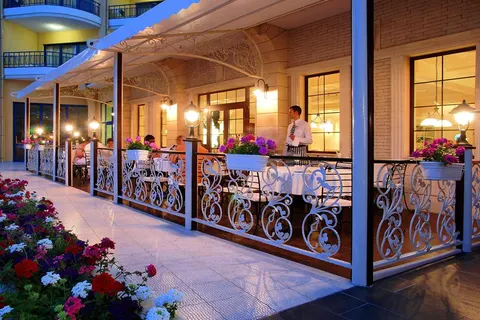 Grifid Arabella foto 2