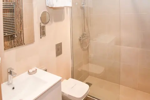Astoria Budva in Budva — foto 3