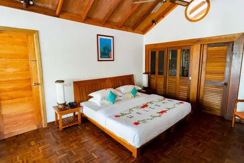 NH Collection Maldives Reethi Resort in Fonimagoodhoo — foto 23