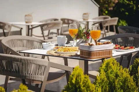White Canvas Boutique Studios in Δημοτική Ενότητα Λαγανά — foto 8