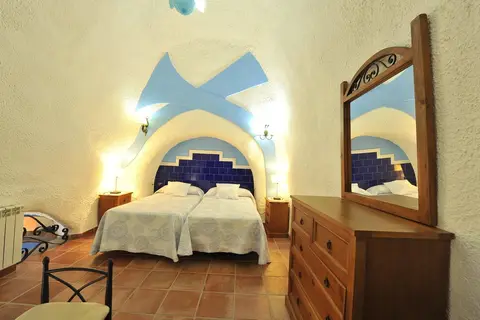 Cuevas La Granja in Benalúa — foto 7