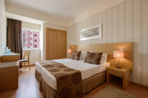 Dom Jose Beach Hotel in Loulé — foto 10