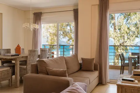 Meliti Waterfront Suites in Sami Municipal Unit, foto 4