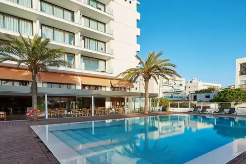Hotel Abrat in Sant Antoni de Portmany — foto 2