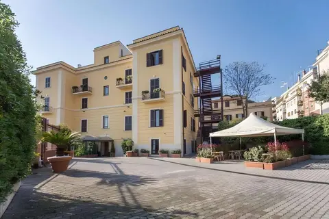 Romoli Hotel in Rome