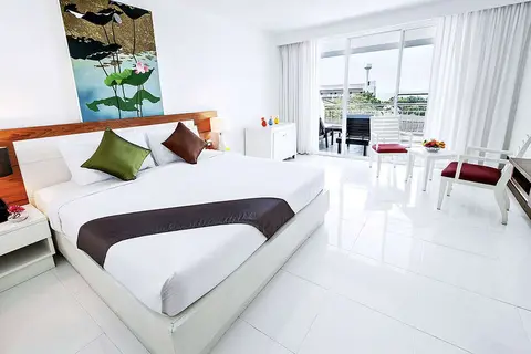 Pinnacle Grand Jomtien Resort & Spa in นาจอมเทียน — foto 4