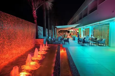 Nelia Beach Hotel in Ayia Napa — foto 15