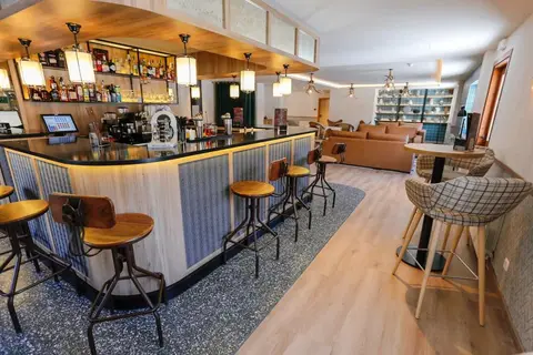 Apartamentos SNÖ Vall de Boi in la Palma de Cervelló — foto 18