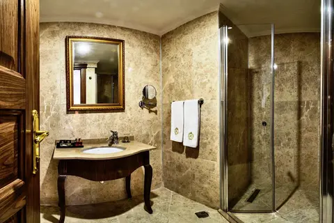 The Central Hotel in Fatih — foto 17