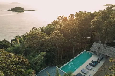 Island Escape by Burasari in ภูเก็ต — foto 21