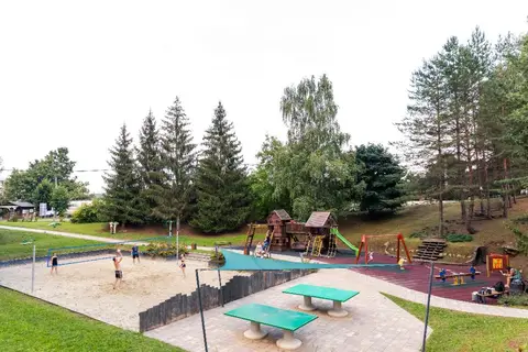 Plitvice Holiday Resort in Rakovica — foto 3