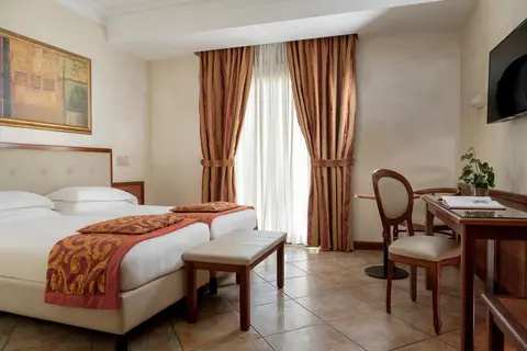 Hotel Athena in Sienna — foto 9