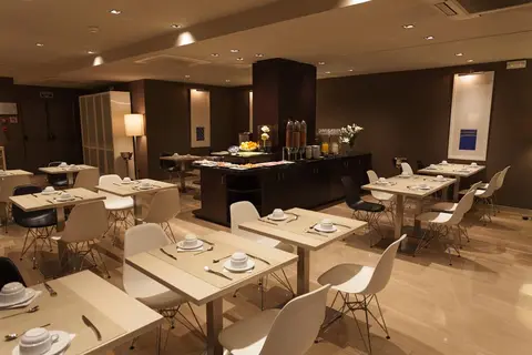 Hotel Conqueridor in Valencia — foto 2
