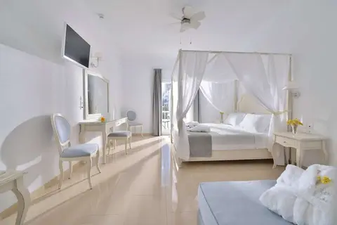 Hotel Kamari Beach in Thira Municipal Unit, foto 15