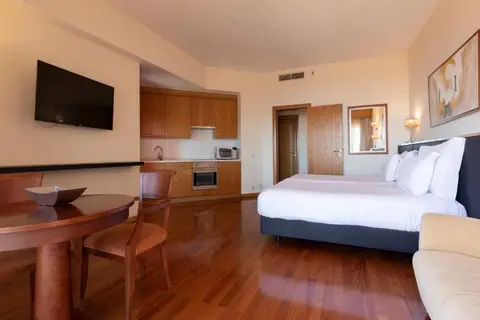 MS Aparhotel in Almada — foto 22