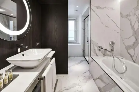 DoubleTree By Hilton Trieste in Triëst — foto 23