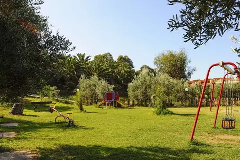 Aristoteles Holiday Resort & Spa in Ουρανούπολη — foto 11