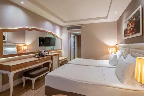 Bellis Deluxe Hotel in Antalya — foto 4
