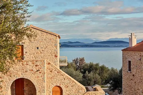 100 Rizes Luxury Seaside Resort in Βαθύ — foto 10