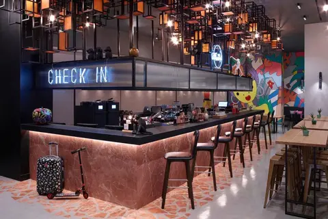 Moxy Athens City in Athene — foto 5