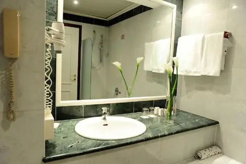 Leonardo Hotel Milan City Center in Milaan — foto 13