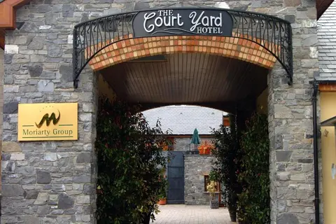Court Yard Hotel in Leixlip — foto 3