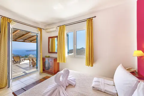 Sunrise Beach Suites in Αζόλιμνος — foto 25