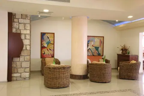 Veronica Hotel in Paphos — foto 21