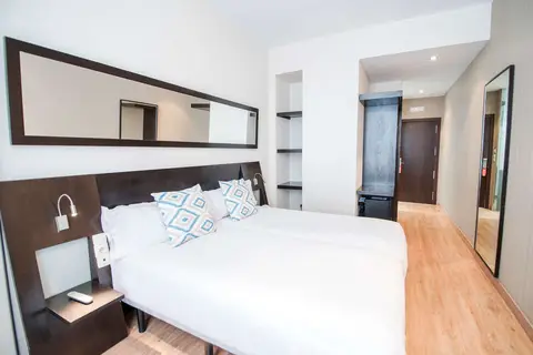 Hotel Petit Palace Plaza de la Reina in Valencia — foto 10