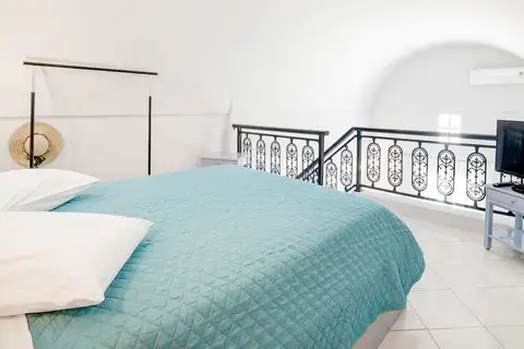 Monolithia Traditional Houses in Thira Municipal Unit — foto 16
