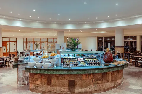 Sunrise Alma Bay Resort in Al Hadaba — foto 17
