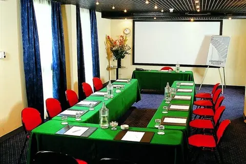 Belstay Milano Linate in Peschiera Borromeo — foto 12