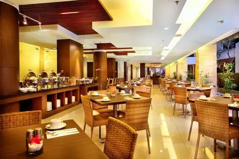 Primera Hotel Seminyak in Seminyak, Kuta, Bali — foto 6