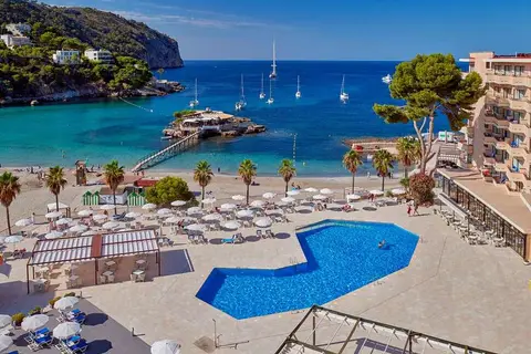 Grupotel Playa Camp de Mar in Andratx