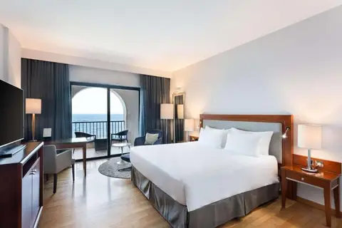 Radisson Blu Resort, Malta St. Julian's in San Ġiljan — foto 27
