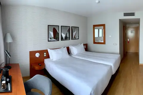 Ramada by Wyndham Valencia Almussafes in Almussafes — foto 15