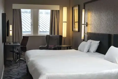DoubleTree by Hilton Edinburgh City Centre in Edinburgh — foto 11