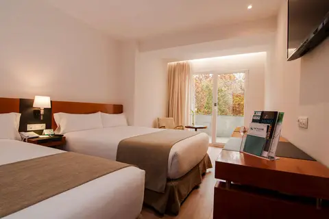 Senator Barajas Hotel in Madrid — foto 9