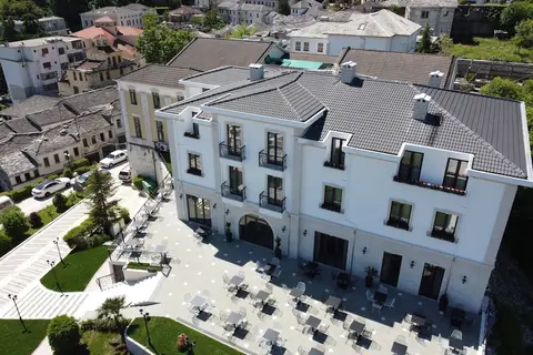 Hotel Fantasy in Gjirokastër — foto 19