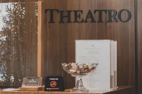 Hotel Theatro in Tirana — foto 20