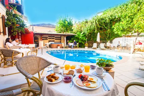 Paradise Hotel in Parga