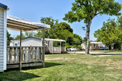 Flower Camping Les Ondines in Souillac — foto 11