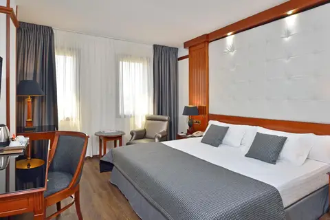 Best Western Premier CMC Girona in Girona — foto 17