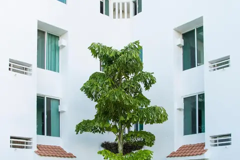 Las Gaviotas Hotel & Suites in Cancùn