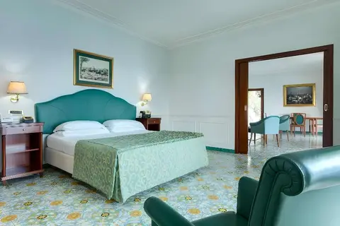 Lloyd's Baia Hotel in Vietri sul Mare — foto 15
